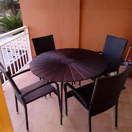 Lägenhet 2 Bedrooms With Sea View Shared Pool And Furnished Terrace At 1 Km Away From The Callao Salvaje